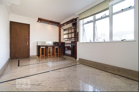 Sala de apartamento à venda com 4 quartos, 280m² em Serra, Belo Horizonte
