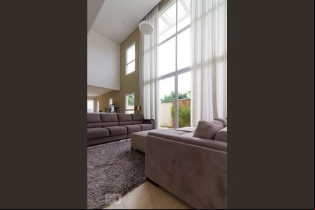 Sala de casa de condomínio para alugar com 4 quartos, 330m² em Adalgisa, Osasco