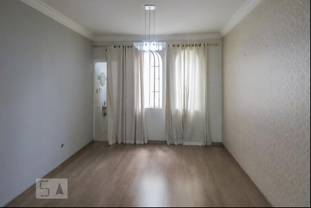 Casa para alugar com 4 quartos, 188m² em Indianópolis, São Paulo