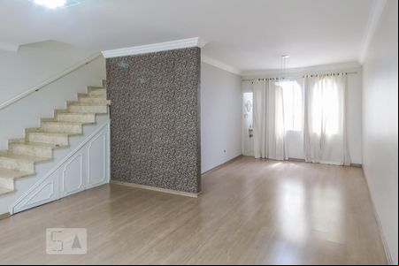 Casa para alugar com 4 quartos, 188m² em Indianópolis, São Paulo