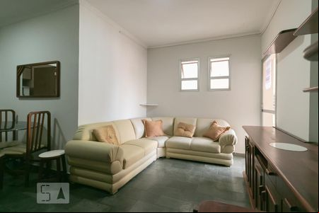 Sala de apartamento para alugar com 1 quarto, 52m² em Centro, Campinas