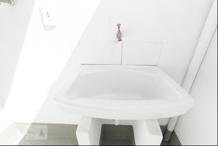 Área de serviço  de casa de condomínio para alugar com 1 quarto, 35m² em Vila Gumercindo, São Paulo