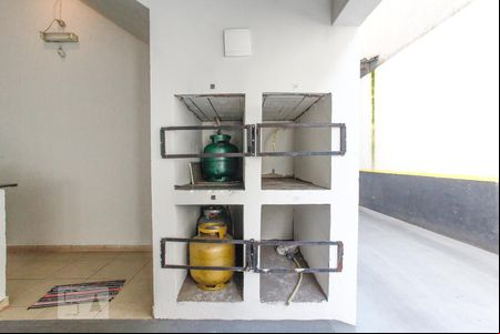 Gás  de casa de condomínio para alugar com 1 quarto, 45m² em Centro, Guarulhos