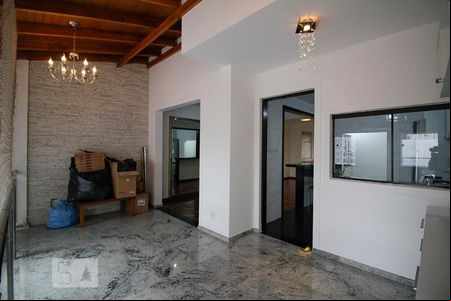 Sala de casa de condomínio para alugar com 3 quartos, 180m² em Vila Anglo Brasileira, São Paulo