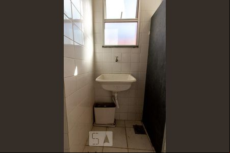 Área Serviço de apartamento à venda com 2 quartos, 55m² em Parque Copacabana, Belo Horizonte