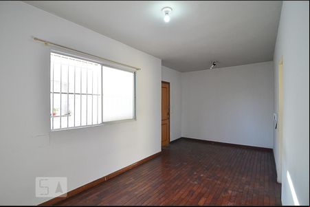 Sala de apartamento à venda com 3 quartos, 56m² em Estoril, Belo Horizonte