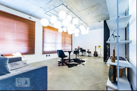 Sala de kitnet/studio à venda com 1 quarto, 70m² em Centro, Campinas