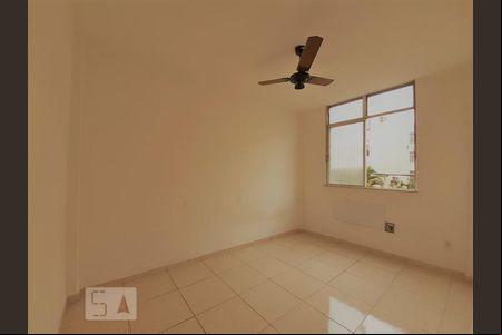 Quarto 2 de apartamento para alugar com 2 quartos, 49m² em Méier, Rio de Janeiro