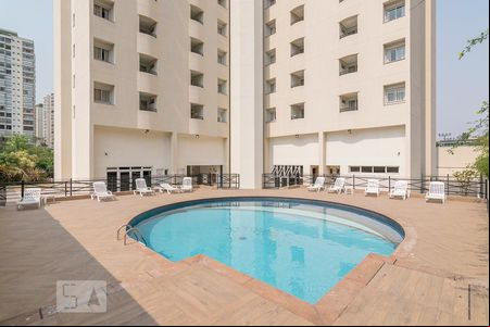 Piscina de apartamento à venda com 1 quarto, 53m² em Jardim Bela Vista, Santo André