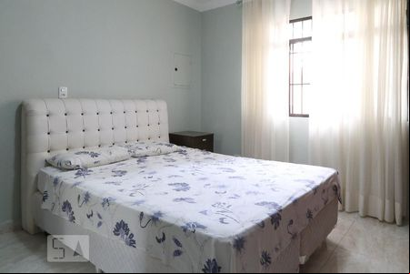 Quarto de casa para alugar com 1 quarto, 80m² em Vila Isolina Mazzei, São Paulo