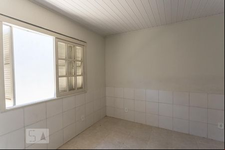 Quarto de casa de condomínio para alugar com 1 quarto, 36m² em Camaquã, Porto Alegre