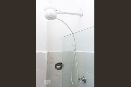 Banheiro Social de apartamento para alugar com 2 quartos, 68m² em São Domingos, Niterói