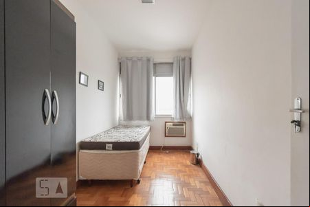 Quarto 1 de apartamento à venda com 2 quartos, 50m² em Centro, Rio de Janeiro