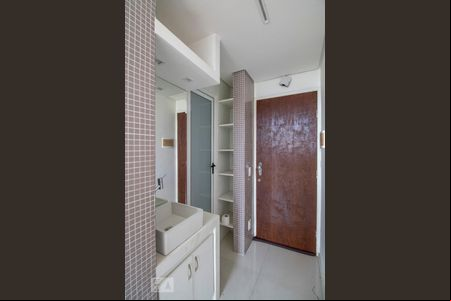 Lavatório de kitnet/studio à venda com 1 quarto, 40m² em Lourdes, Belo Horizonte