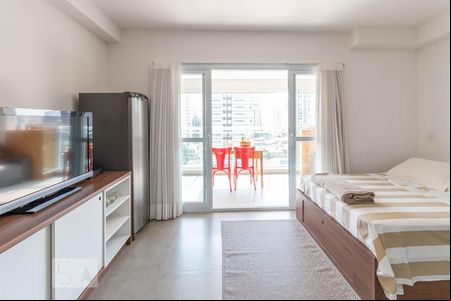Quarto de kitnet/studio à venda com 1 quarto, 32m² em Pinheiros, São Paulo