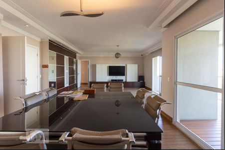 Sala de apartamento para alugar com 4 quartos, 170m² em Vila Yara, Osasco