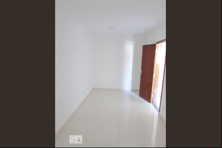 Quarto de casa para alugar com 1 quarto, 38m² em Vila Diva (zona Leste), São Paulo
