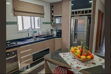 Cozinha de apartamento à venda com 2 quartos, 140m² em Vila Marina, Santo André
