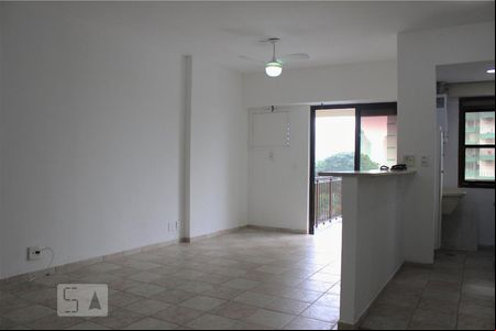 Sala de apartamento para alugar com 1 quarto, 70m² em Barra da Tijuca, Rio de Janeiro