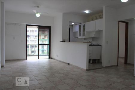 Sala de apartamento para alugar com 1 quarto, 70m² em Barra da Tijuca, Rio de Janeiro