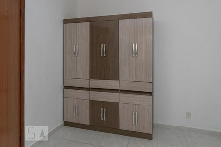 Quarto 1 - Armário de apartamento para alugar com 2 quartos, 60m² em Irajá, Rio de Janeiro