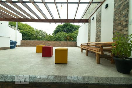 Casa para alugar com 4 quartos, 274m² em Vila Guarani, Santo André