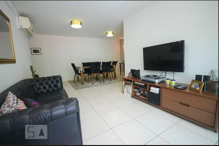 Sala de apartamento para alugar com 2 quartos, 89m² em São Francisco, Niterói