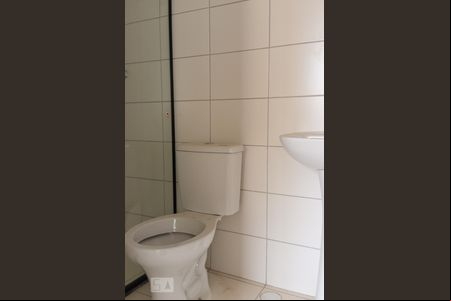 Banheiro de kitnet/studio à venda com 1 quarto, 26m² em Bela Vista, São Paulo