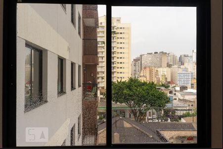 Sala/Quarto - Vista de kitnet/studio à venda com 1 quarto, 26m² em Bela Vista, São Paulo