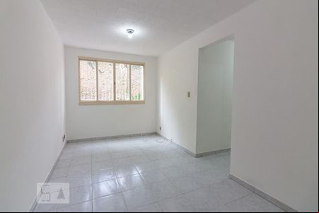 Sala de apartamento para alugar com 2 quartos, 65m² em São Pedro, Osasco