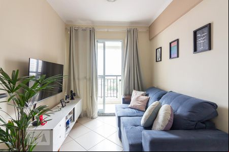 Sala de apartamento para alugar com 2 quartos, 58m² em Vila Yara, Osasco