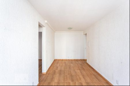 Sala de apartamento para alugar com 2 quartos, 55m² em Jardim Cirino, Osasco