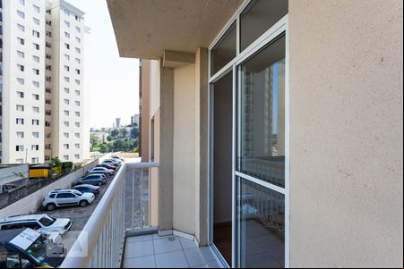 Varanda de apartamento para alugar com 2 quartos, 55m² em Jardim Cirino, Osasco