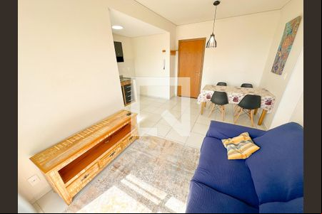 Sala de TV de apartamento para alugar com 2 quartos, 70m² em Ingleses do Rio Vermelho, Florianópolis