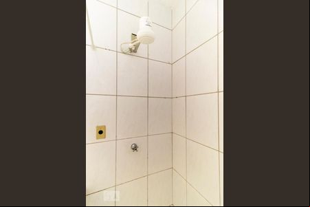 Banheiro - Chuveiro Elétrico de kitnet/studio à venda com 1 quarto, 53m² em Consolação, São Paulo