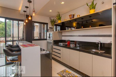 Sala/Cozinha de apartamento para alugar com 2 quartos, 64m² em Mossunguê, Curitiba