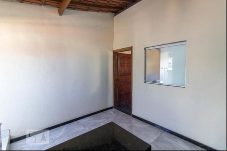 Sala de kitnet/studio à venda com 1 quarto, 40m² em Santa Cruz, Belo Horizonte