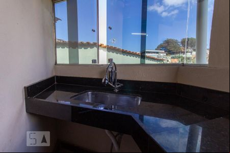 Cozinha de kitnet/studio à venda com 1 quarto, 40m² em Santa Cruz, Belo Horizonte