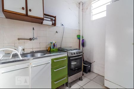 Cozinha de casa de condomínio para alugar com 1 quarto, 52m² em Nonoai, Porto Alegre