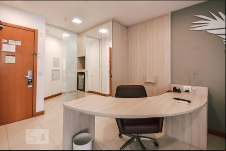 Sala/Quarto de kitnet/studio para alugar com 1 quarto, 50m² em Caminho das Árvores, Salvador