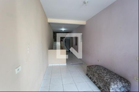Sala 2 de casa à venda com 4 quartos, 300m² em Parque Industrial das Oliveiras, Taboão da Serra