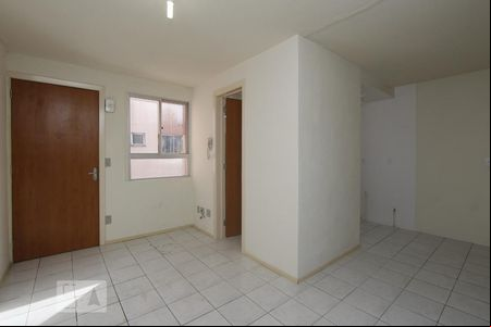 SALA de apartamento para alugar com 2 quartos, 38m² em Rubem Berta, Porto Alegre