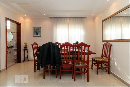Sala de jantar de casa para alugar com 4 quartos, 200m² em Jardim Vera Cruz, São Paulo