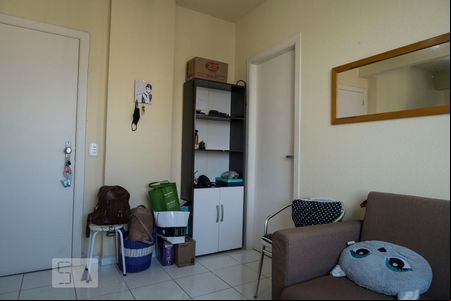 Sala de apartamento para alugar com 1 quarto, 35m² em Centro Histórico, Porto Alegre