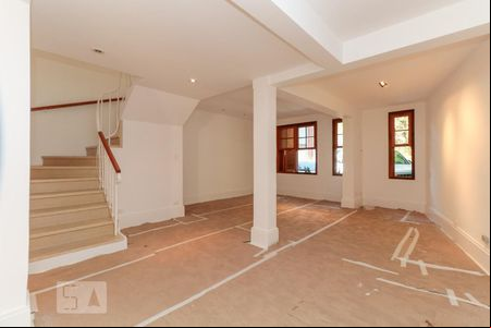 Sala de casa para alugar com 4 quartos, 300m² em Jardim America, São Paulo