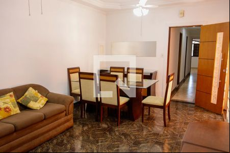 Sala de casa à venda com 4 quartos, 120m² em Centro, Osasco