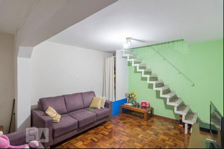 Sala 2 de casa para alugar com 4 quartos, 320m² em Santa Maria, Santo André