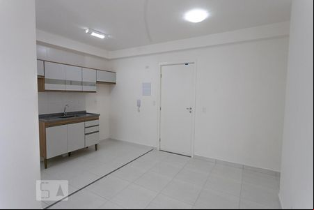 Sala  de apartamento à venda com 2 quartos, 43m² em Piraporinha, Diadema