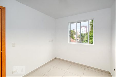 Quarto de apartamento para alugar com 1 quarto, 32m² em Cristo Rei, Curitiba