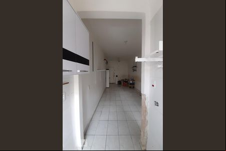 Cozinha de kitnet/studio para alugar com 1 quarto, 28m² em Méier, Rio de Janeiro